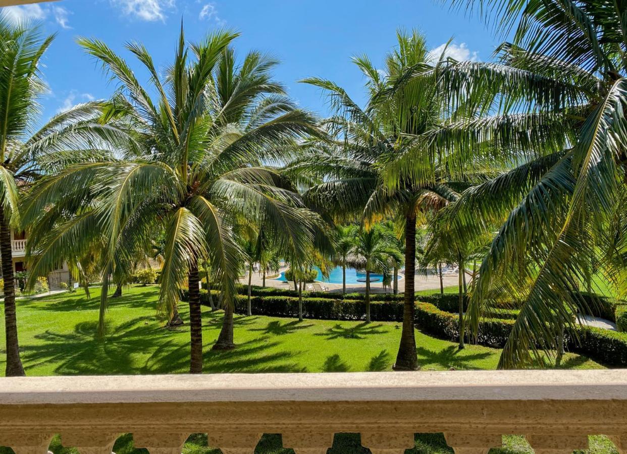 La Ensenada Beach Resort Tela Dış mekan fotoğraf