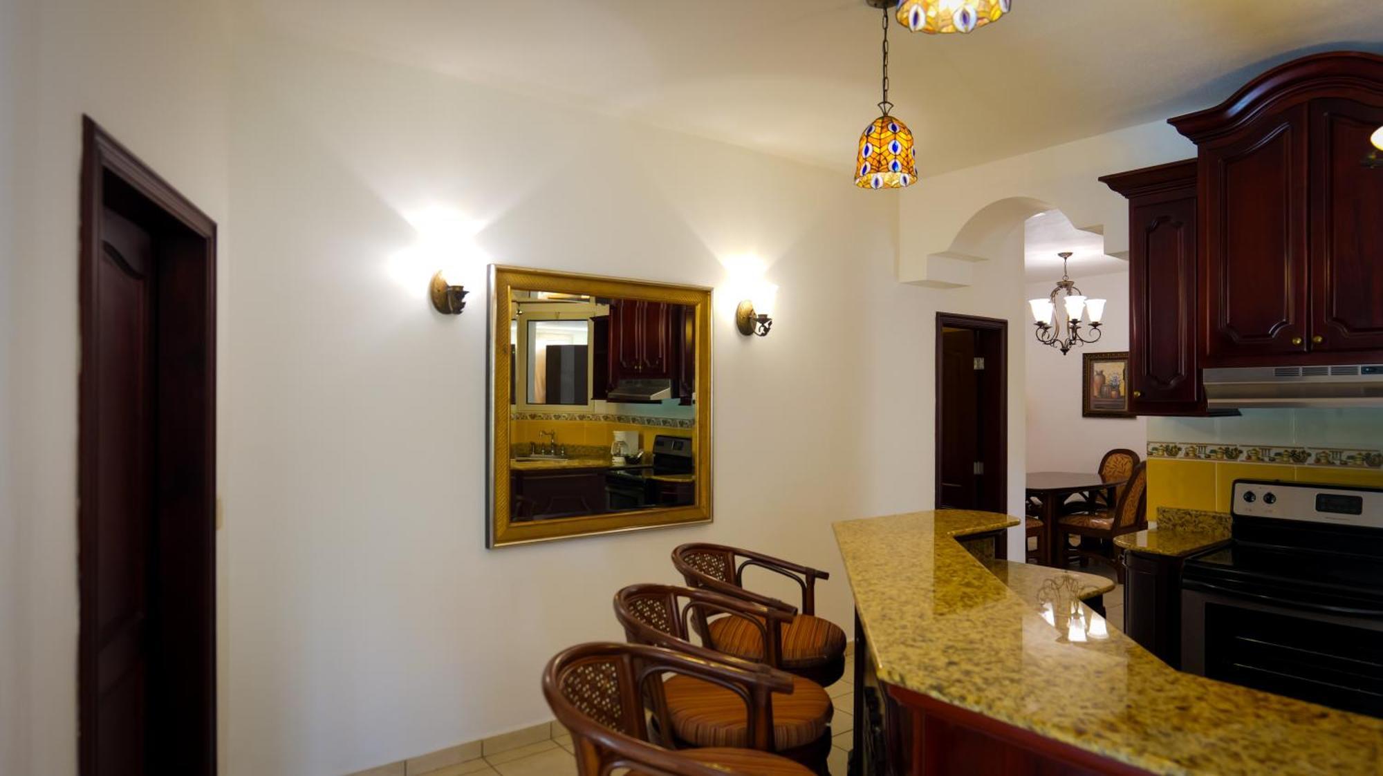 La Ensenada Beach Resort Tela Dış mekan fotoğraf